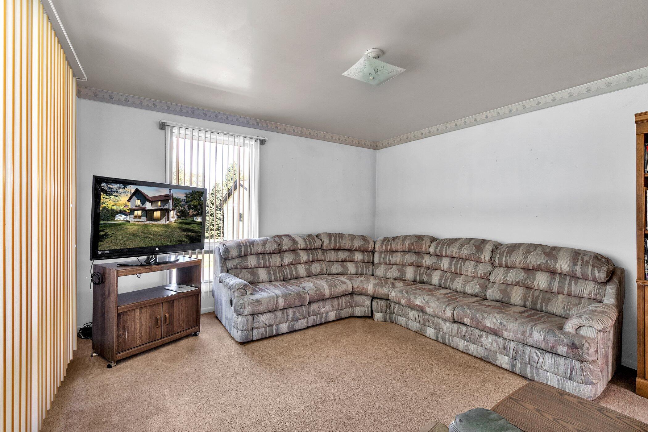 3505 Blackman Road Jackson, MI 49201 - Photo 6 of 51 3505-Blackman-Rd-WindowStill-Real-Estate
