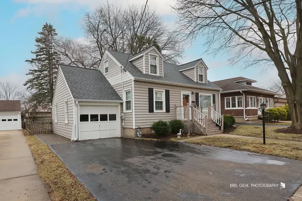 $3,000 | 275 Harding Street, Grayslake, IL 60030