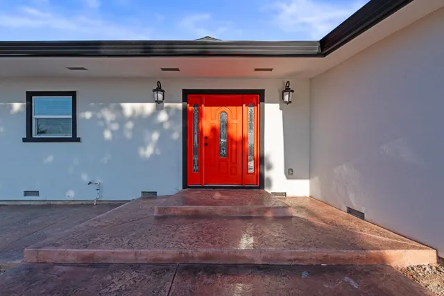 $899,900 | 7360 Gardner Avenue, Sacramento, CA 95828