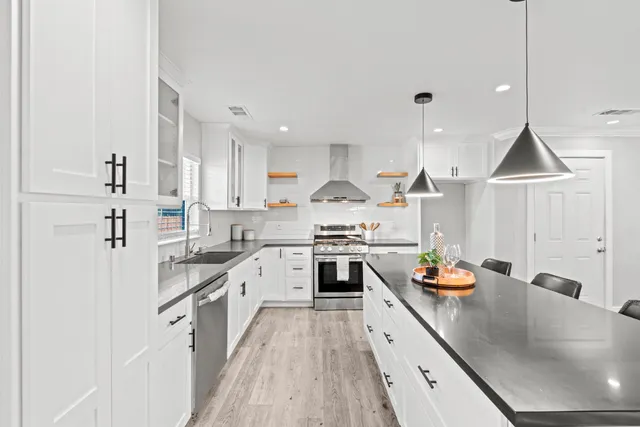 $899,900 | 7360 Gardner Avenue, Sacramento, CA 95828