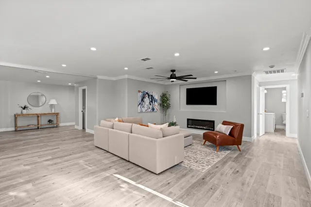 $899,900 | 7360 Gardner Avenue, Sacramento, CA 95828