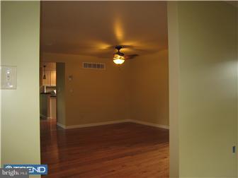 2145 Dutton Mill Road Aston, PA 19014 - Photo 4 of 12 Living Room