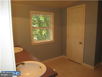 2145 Dutton Mill Road Aston, PA 19014 - Photo 5 of 12 Bathroom