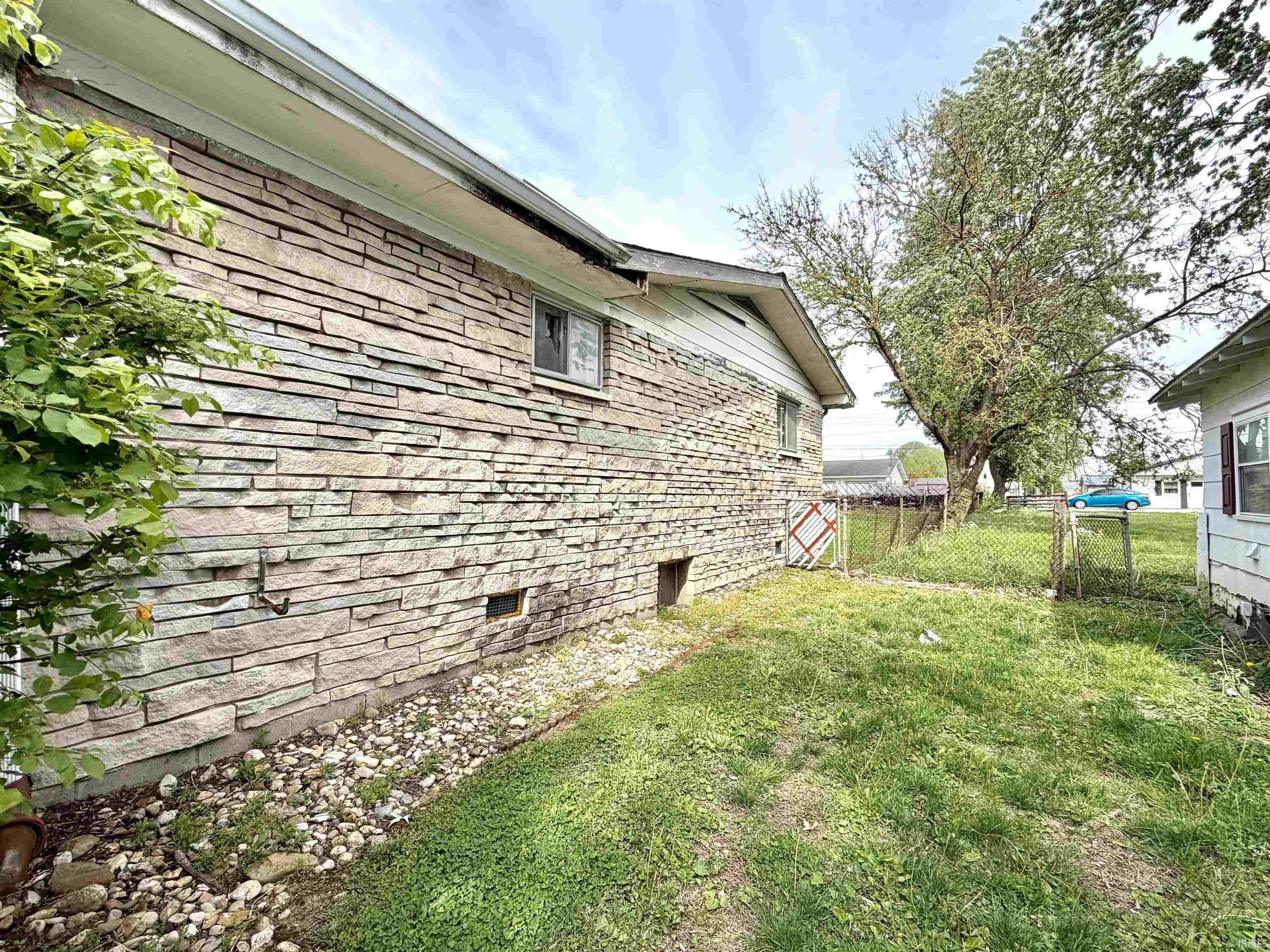 414 N Street Bedford, IN 47421 - Photo 6 of 17