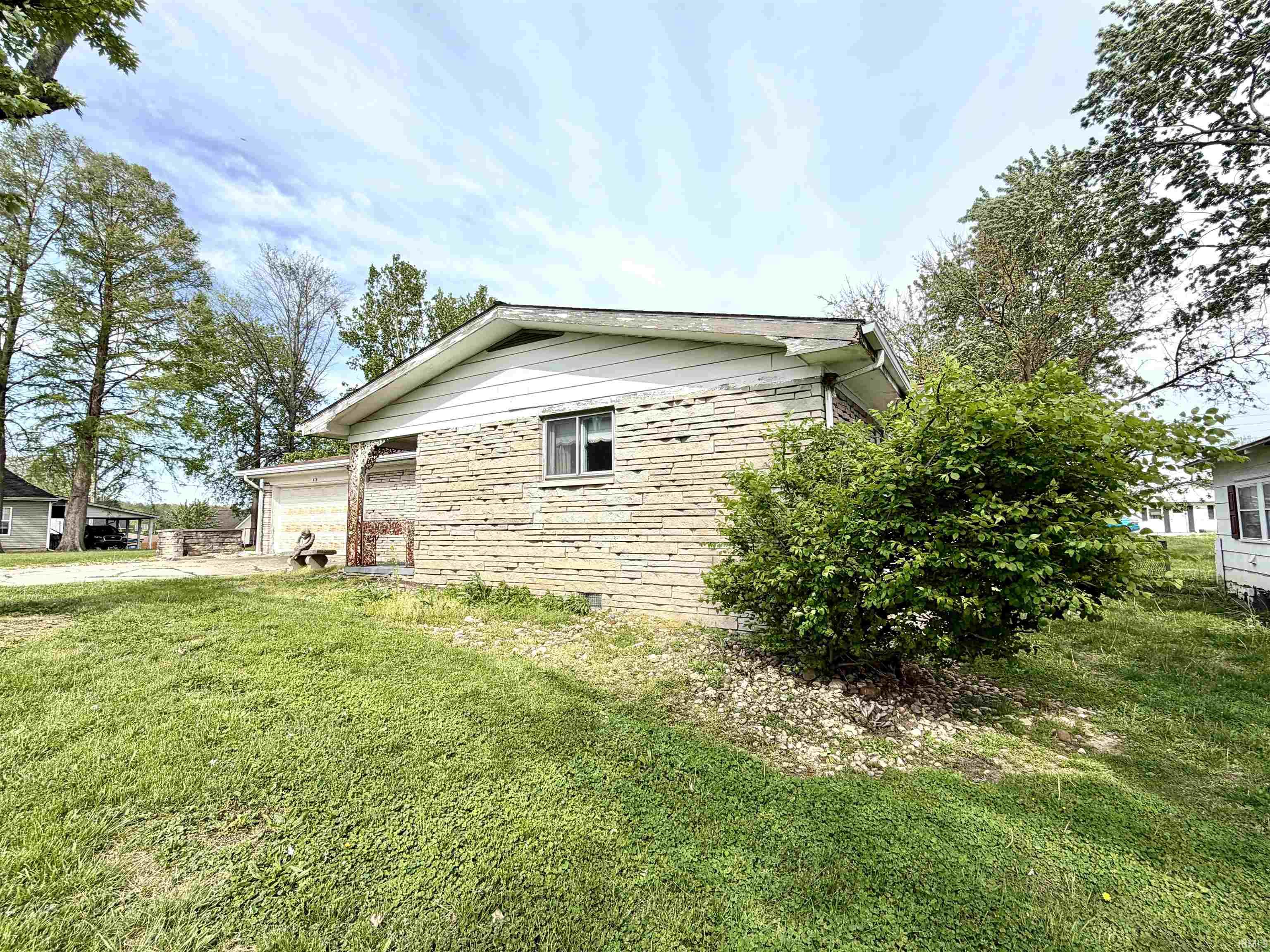 414 N Street Bedford, IN 47421 - Photo 8 of 17