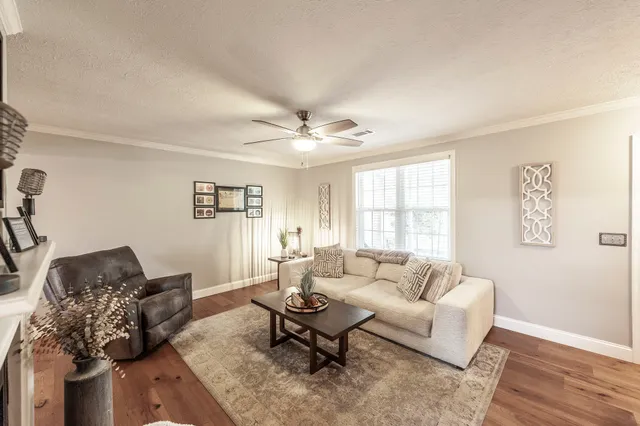 $259,900 | 430 Walton Ferry Road, Unit 1606, Hendersonville, TN 37075