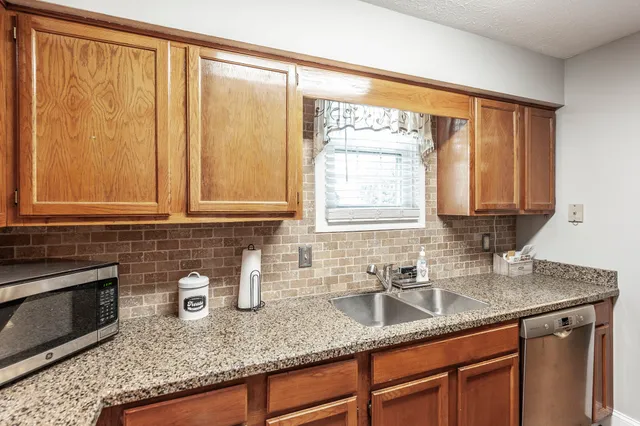 $259,900 | 430 Walton Ferry Road, Unit 1606, Hendersonville, TN 37075