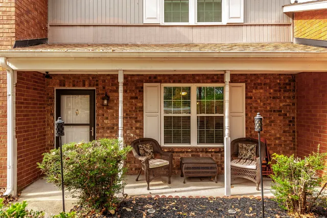 $259,900 | 430 Walton Ferry Road, Unit 1606, Hendersonville, TN 37075