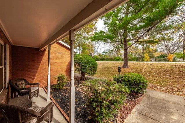 $259,900 | 430 Walton Ferry Road, Unit 1606, Hendersonville, TN 37075