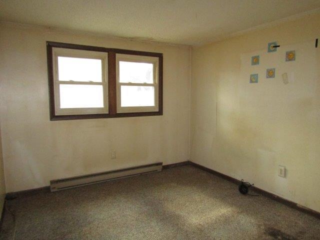 11 Bartlett Road Derry, NH 03038 - Photo 7 of 13