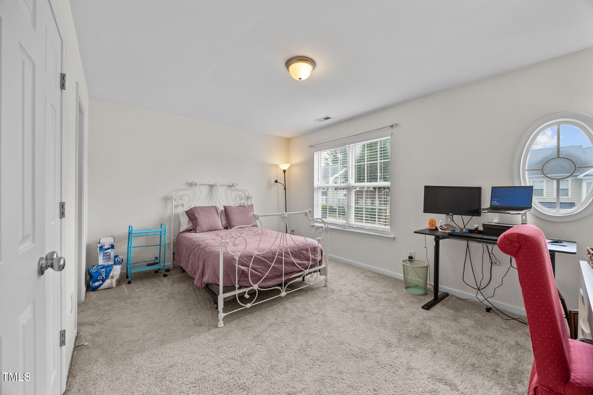 8253 City Loft Court Raleigh, NC 27613 - Photo 14 of 34 23-web-or-mls-IMG_0857