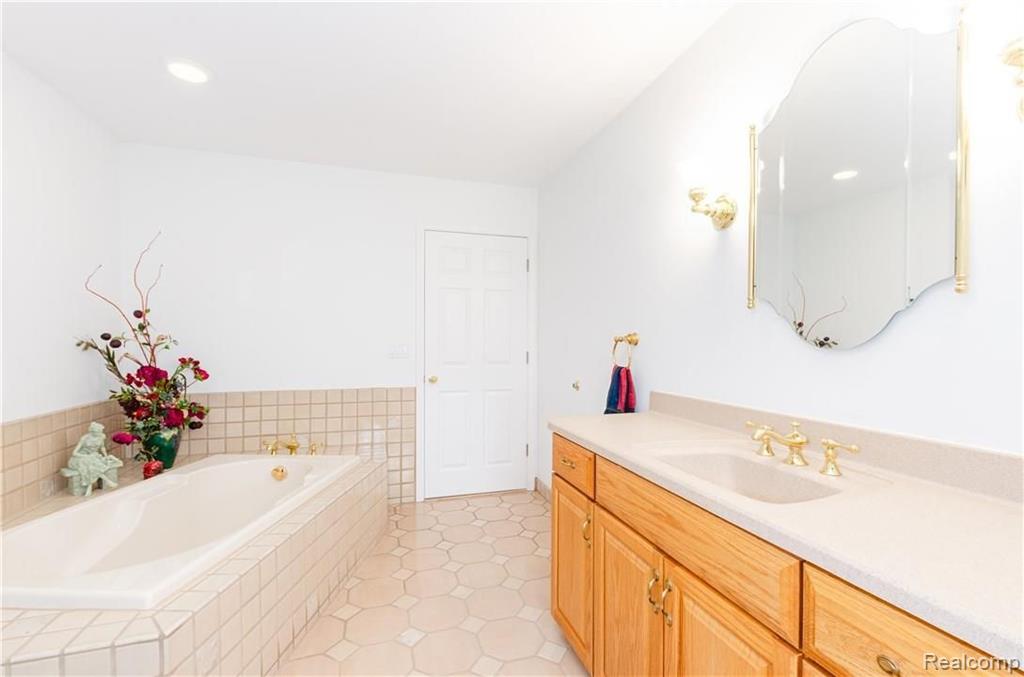 8314 Bunton Road Willis, MI 48191 - Photo 45 of 87