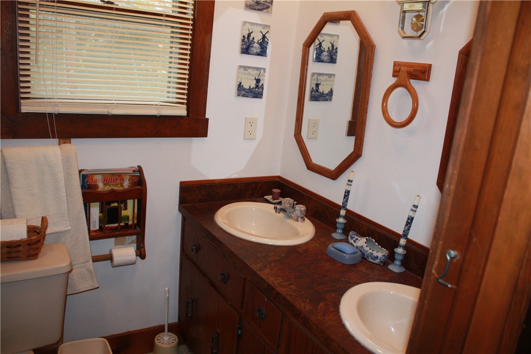 2705 South Taylor Road Decatur, IL 62521 - Photo 14 of 18