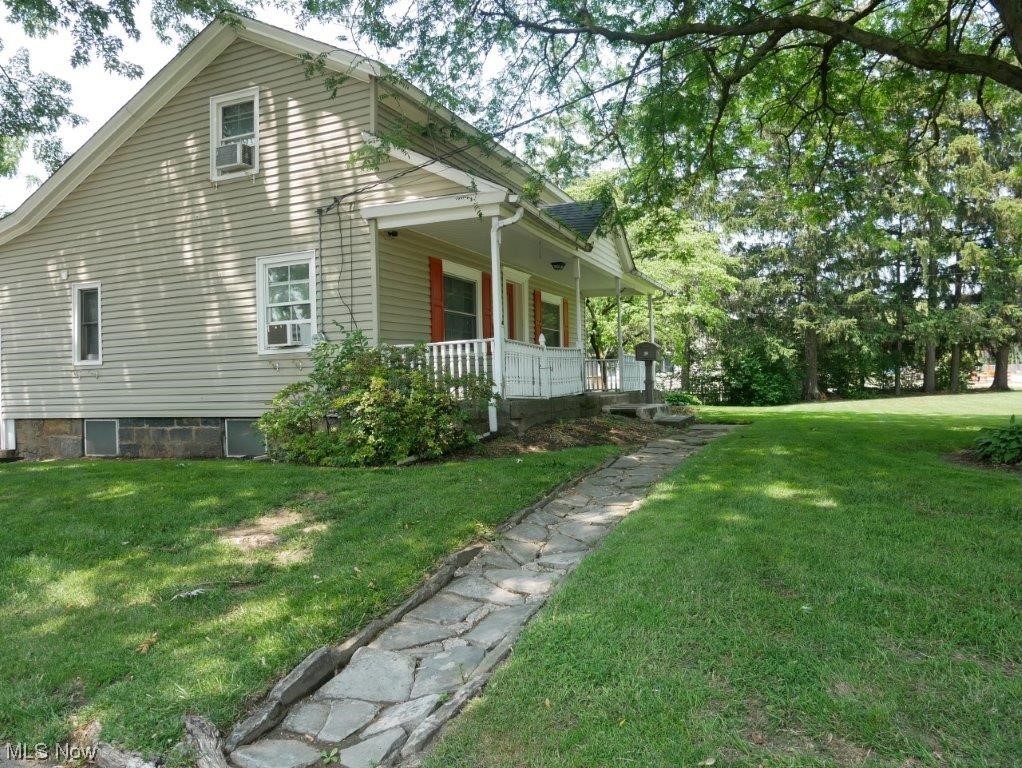 39 West Schaaf Road Independence, OH 44131 - Photo 2 of 29 Gallery Image 2