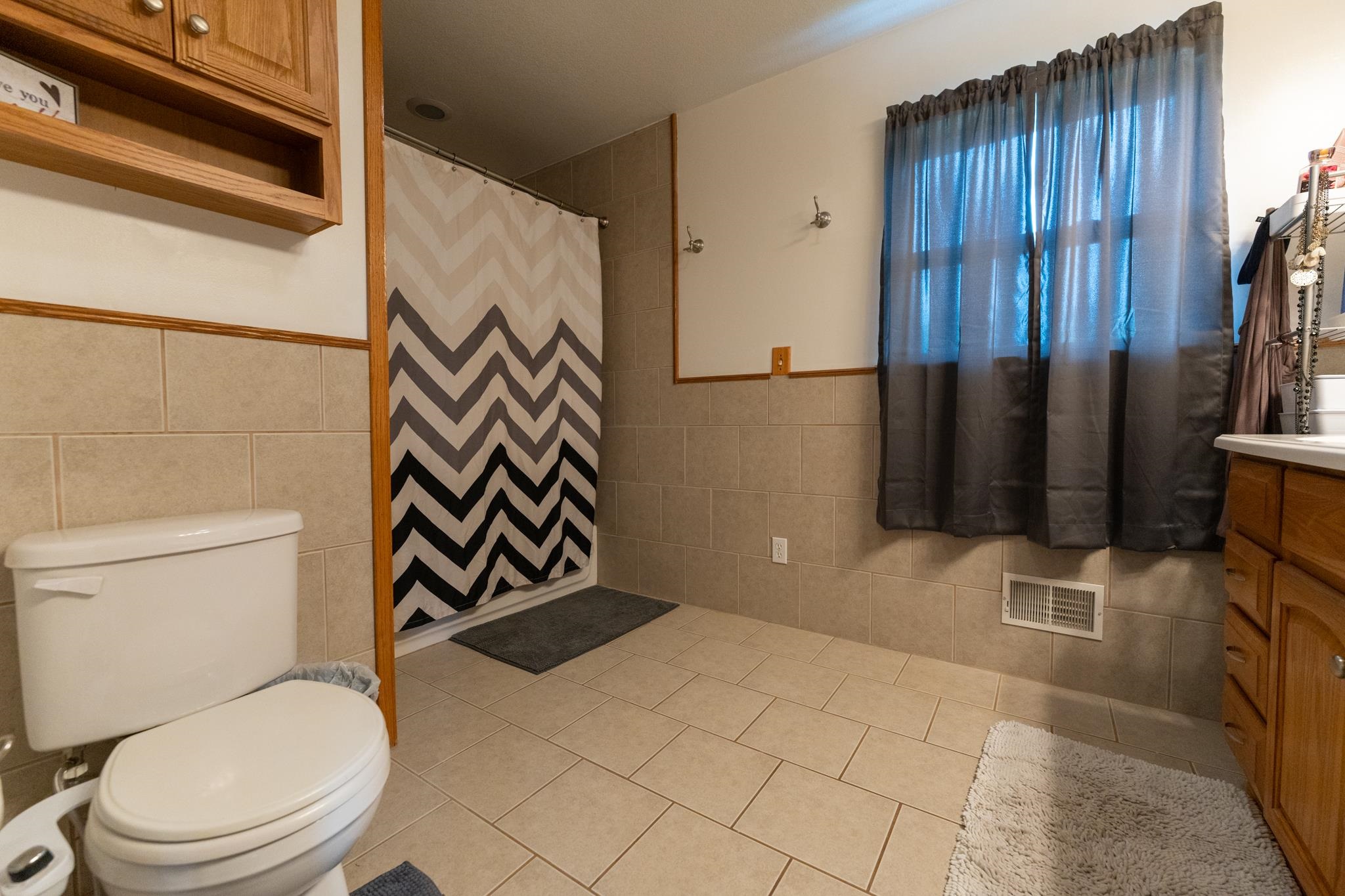 11315 East Valley Road Mount Pleasant, MI 48858 - Photo 14 of 55 1909680-13.JPG