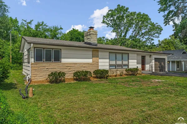 $355,000 | 2009 Learnard Avenue, Lawrence, KS 66046