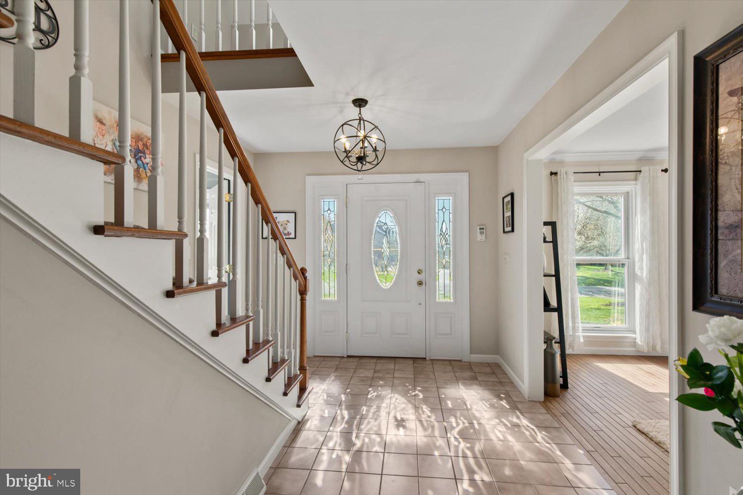 702 Buckwood Lane Lititz, PA 17543 - Photo 12 of 64