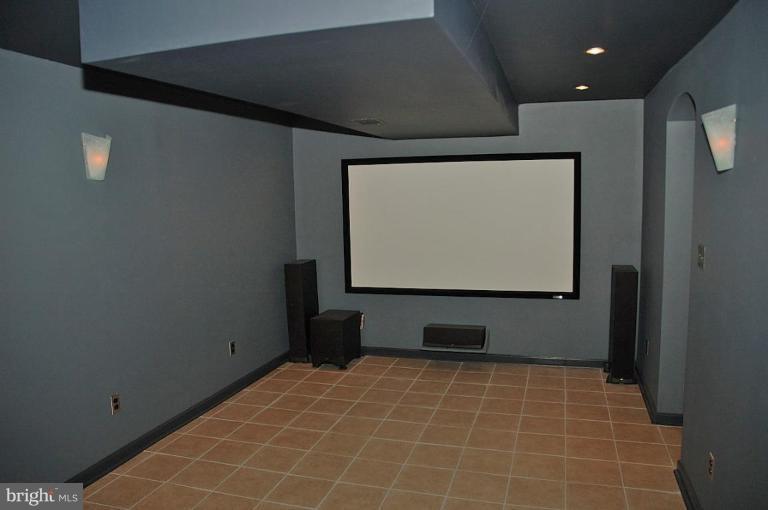 1801 Post Oak Trail Reston, VA 20191 - Photo 18 of 22 Media Room