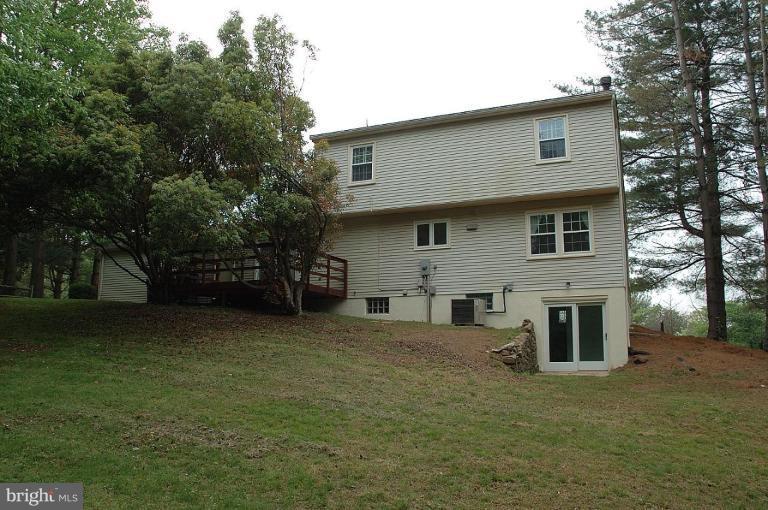 1801 Post Oak Trail Reston, VA 20191 - Photo 19 of 22 Exterior #2