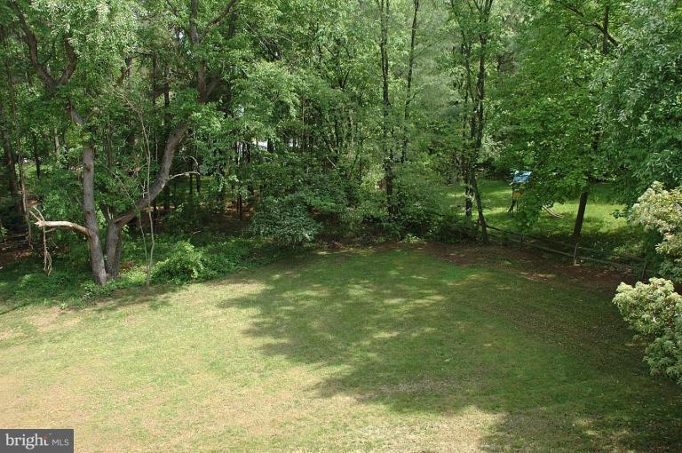 1801 Post Oak Trail Reston, VA 20191 - Photo 21 of 22 Deck - View from