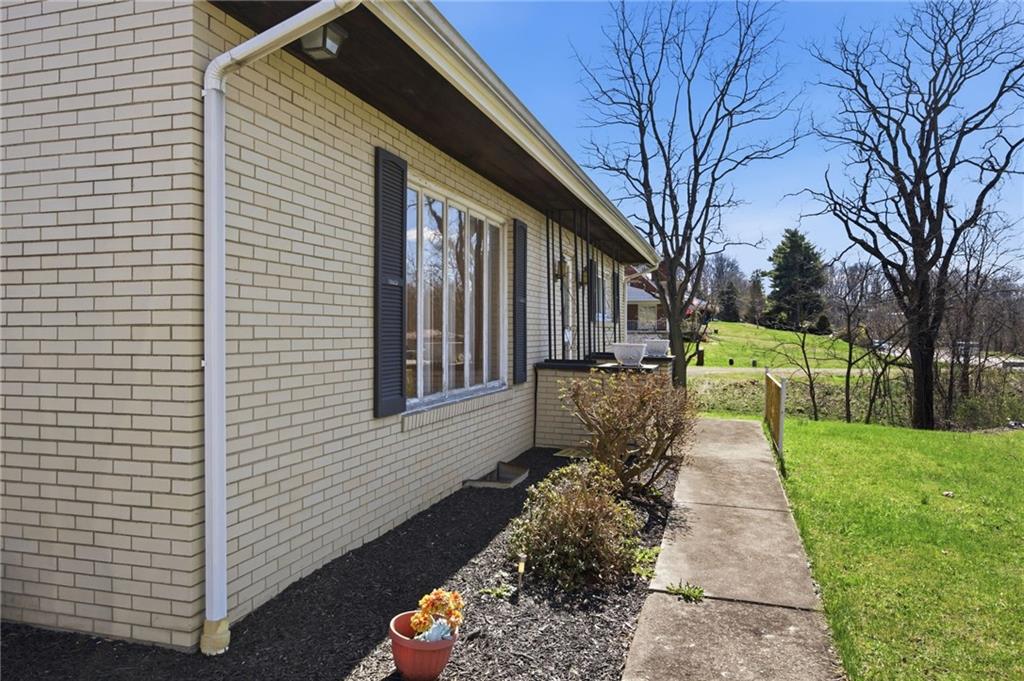 562 Pa-66 Apollo, PA 15613 - Photo 3 of 24