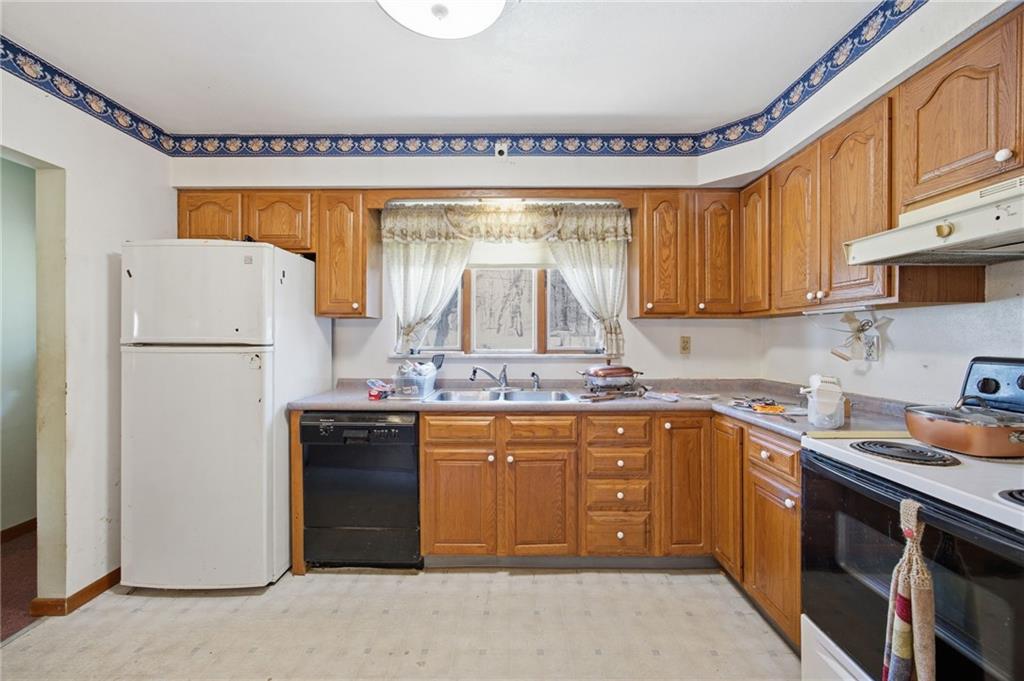 562 Pa-66 Apollo, PA 15613 - Photo 7 of 24