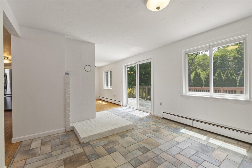 90 Royalston Road Phillipston, MA 01331 - Photo 7 of 41