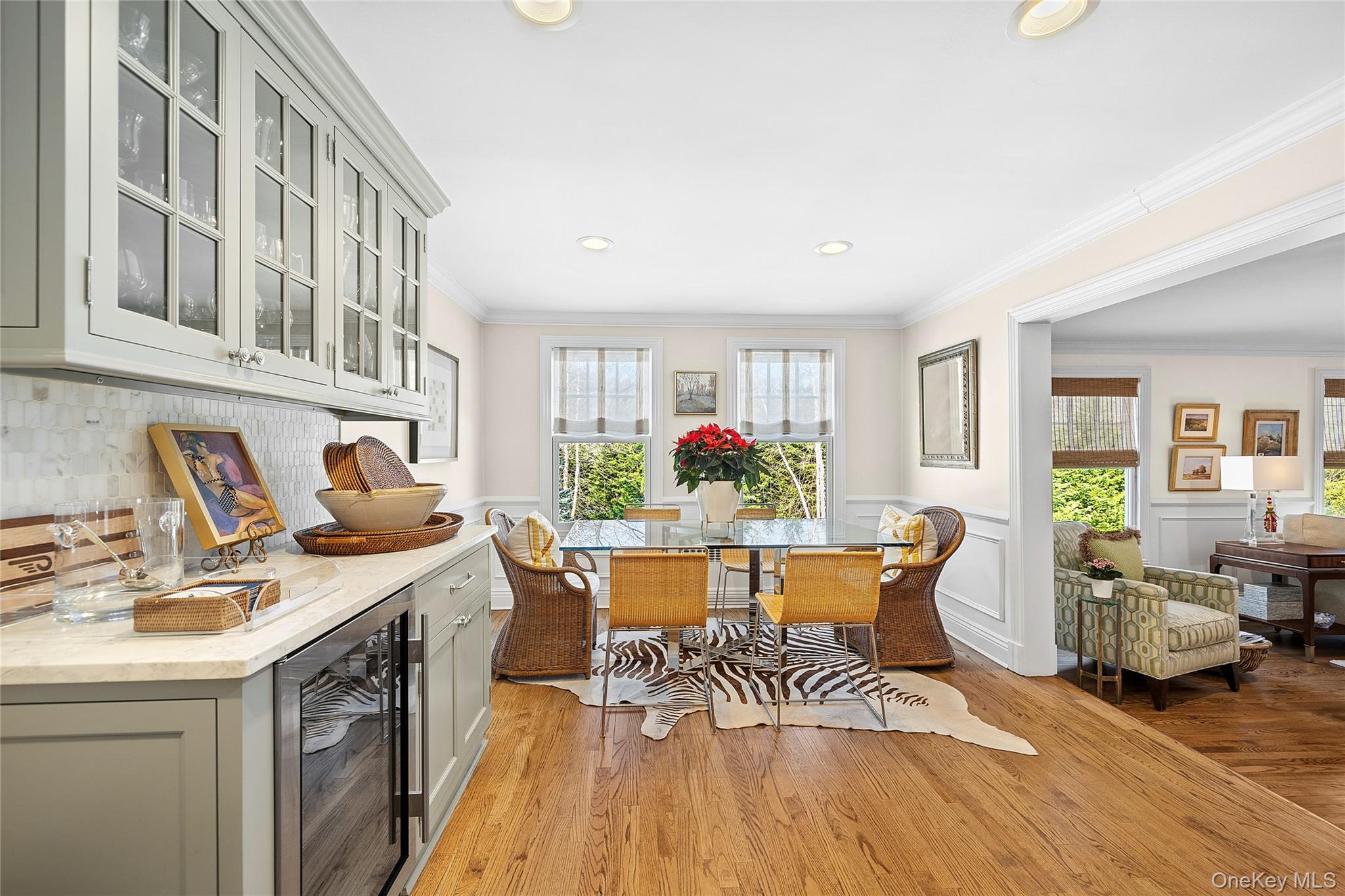 39 Barkers Point Road Sands Point, NY 11050 - Photo 14 of 35 Cook's Eat-in Kitchen
