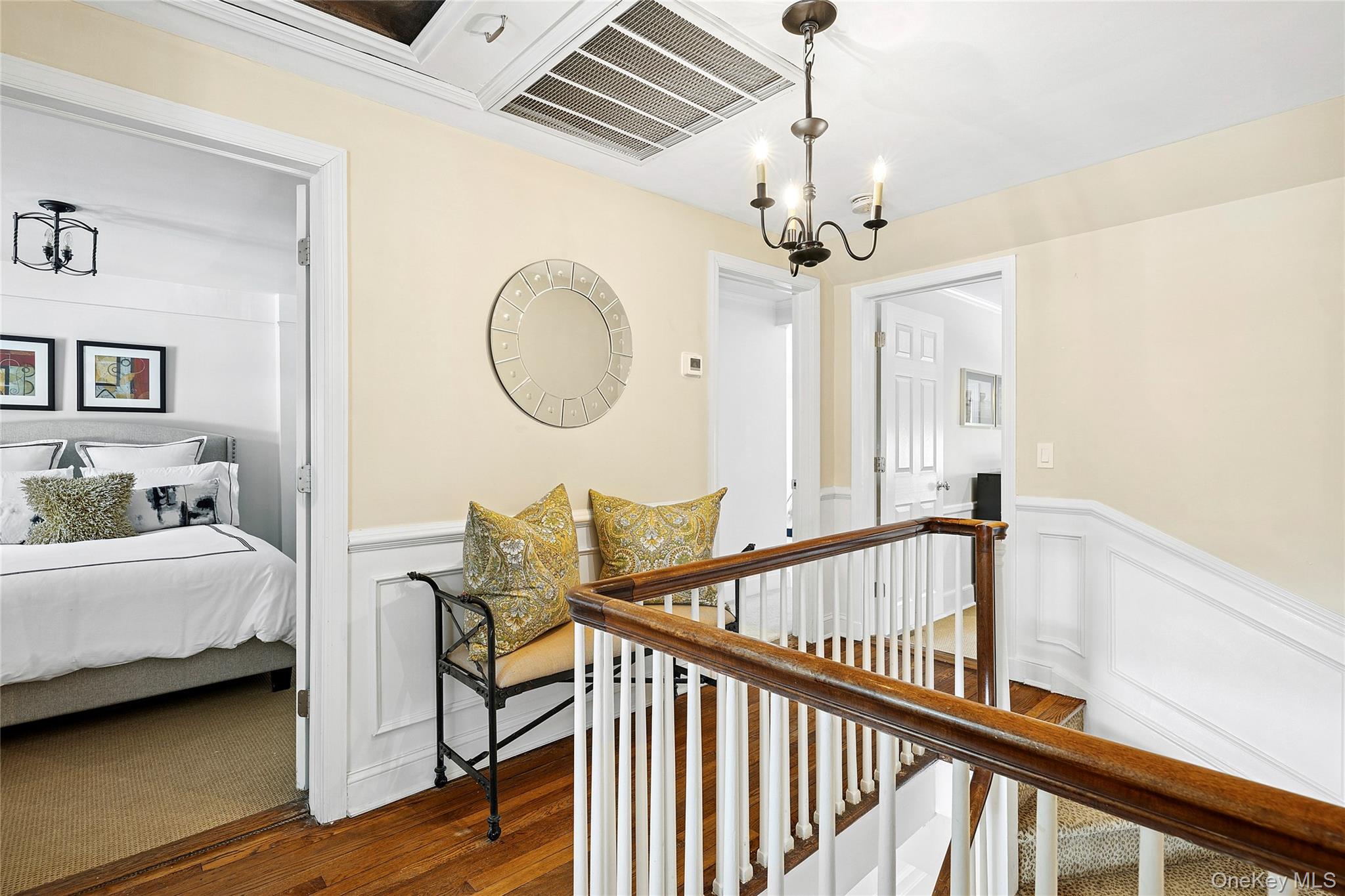 39 Barkers Point Road Sands Point, NY 11050 - Photo 16 of 35 2nd floor landing