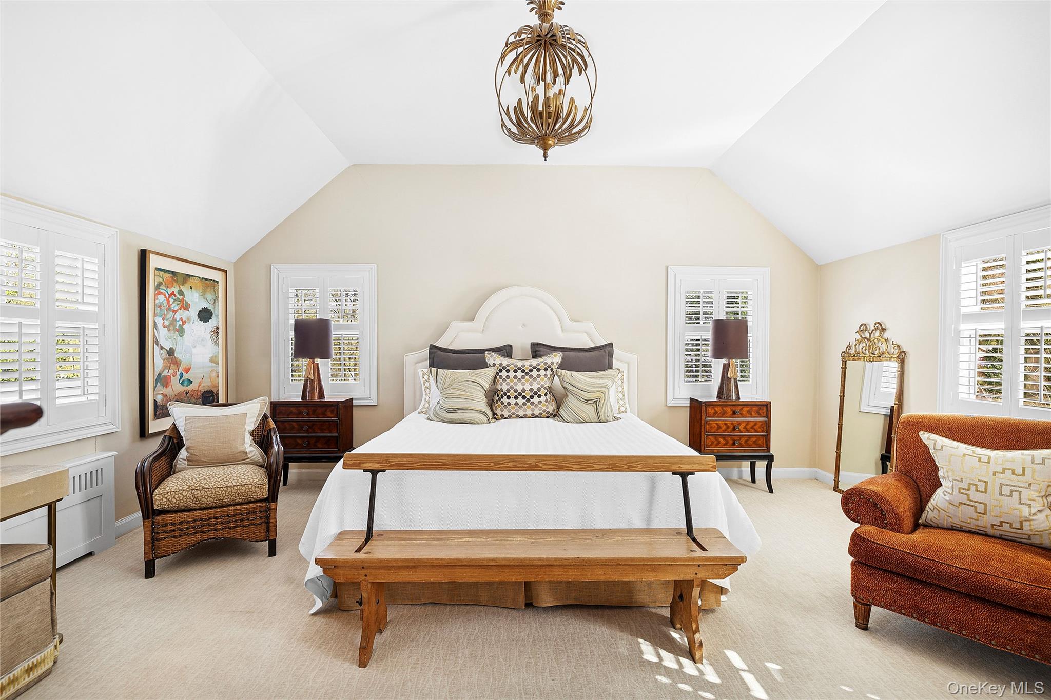 39 Barkers Point Road Sands Point, NY 11050 - Photo 17 of 35 Primary Bedroom