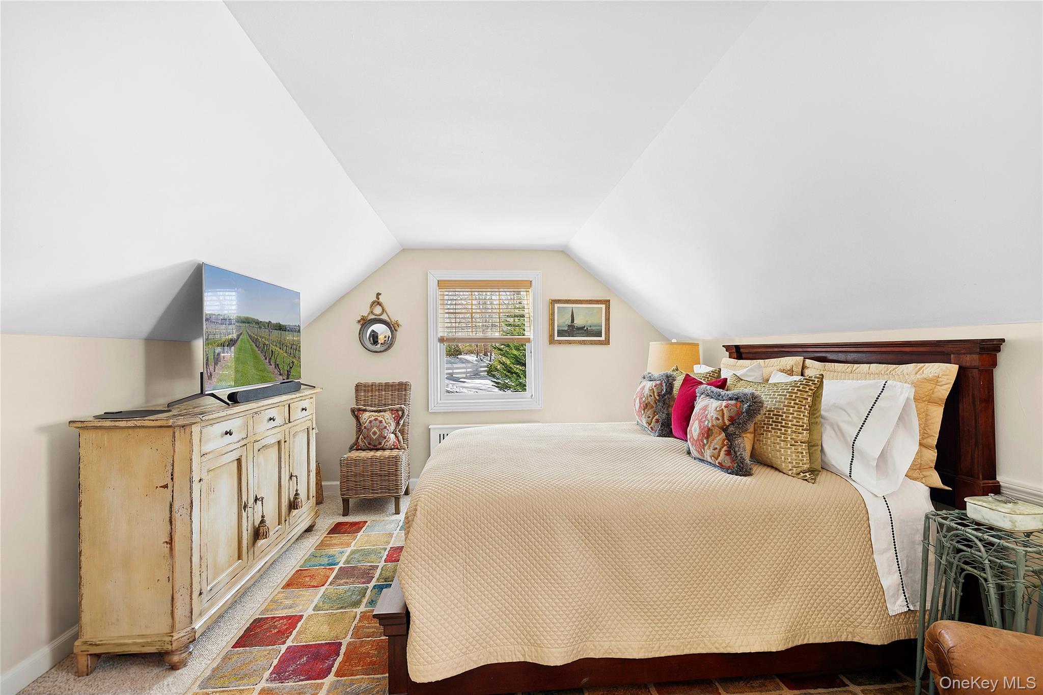 39 Barkers Point Road Sands Point, NY 11050 - Photo 25 of 35 Bedroom 5 off back stair