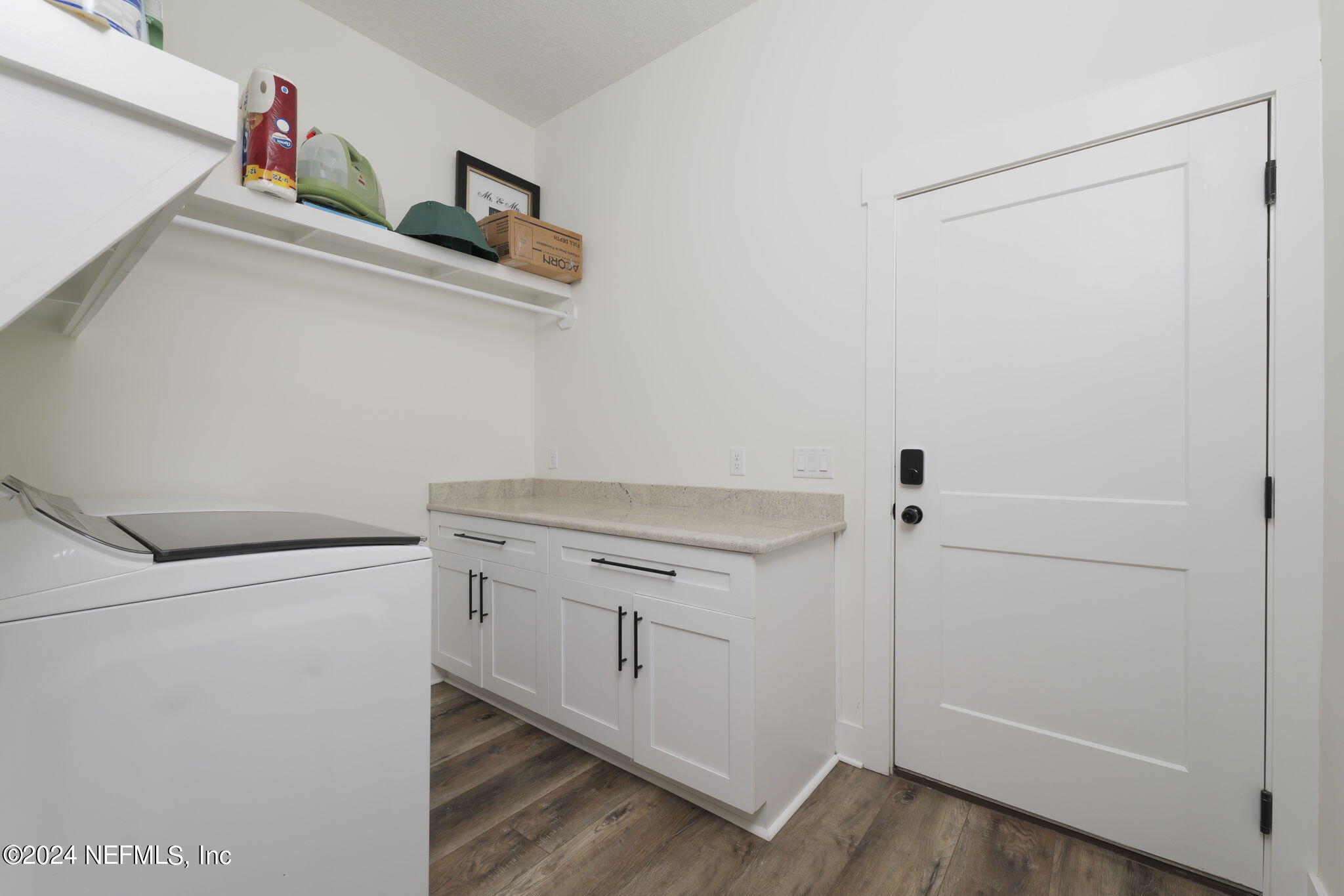 371270 Kings Ferry Road Hilliard, FL 32046 - Photo 21 of 45 Laundry room with access door to garage