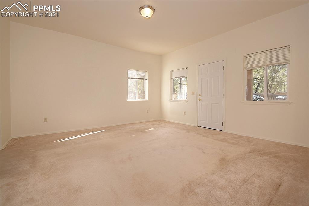515 Prairie Road Colorado Springs, CO 80909 - Photo 11 of 25