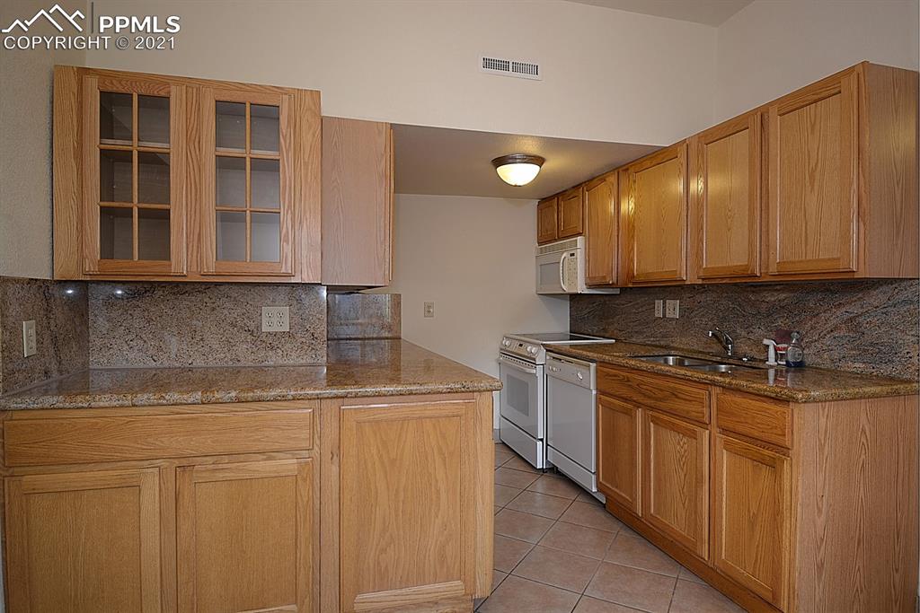 515 Prairie Road Colorado Springs, CO 80909 - Photo 14 of 25
