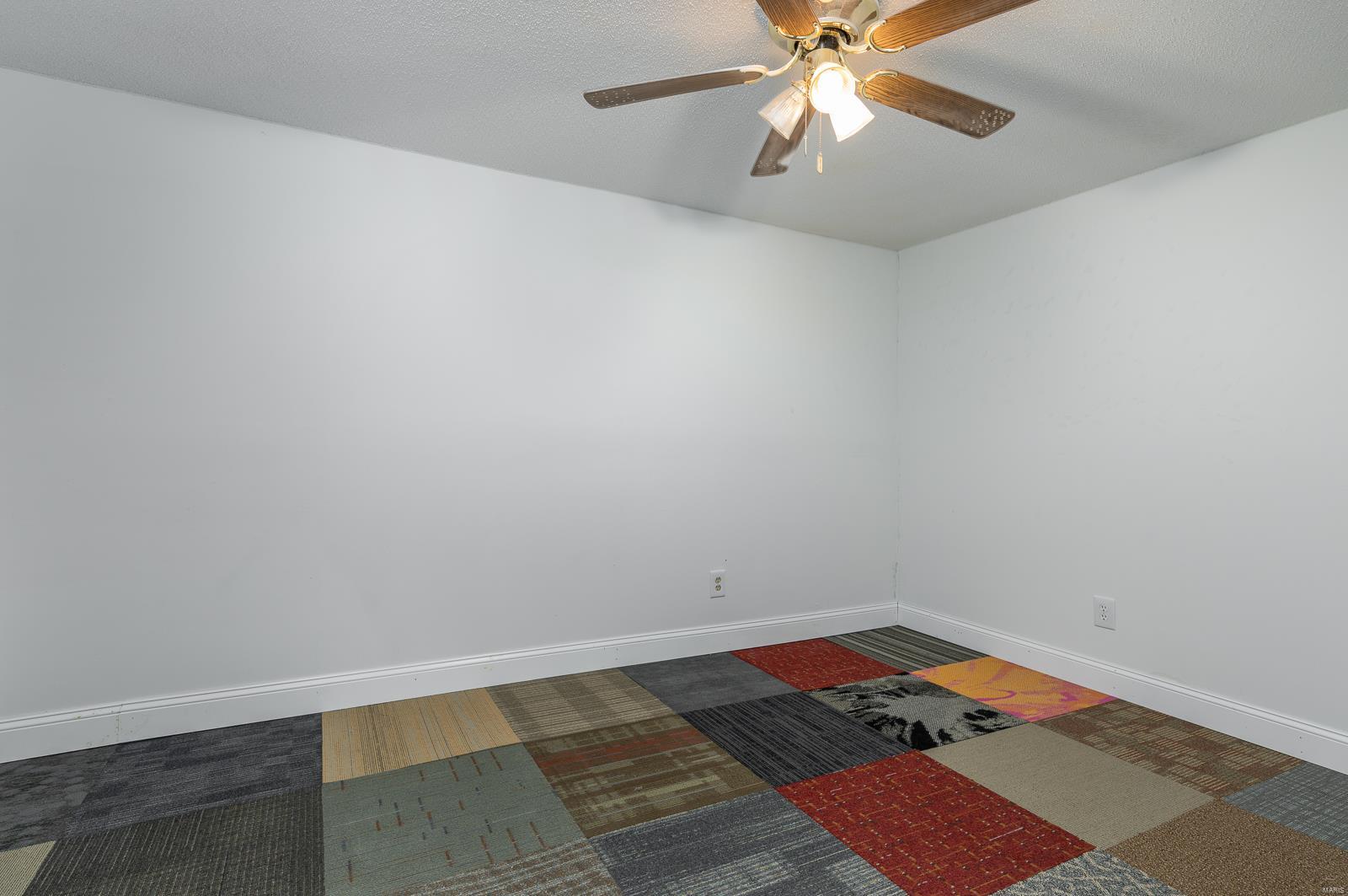 208 Cleta Court Ballwin, MO 63021 - Photo 29 of 34 Gallery Image 29