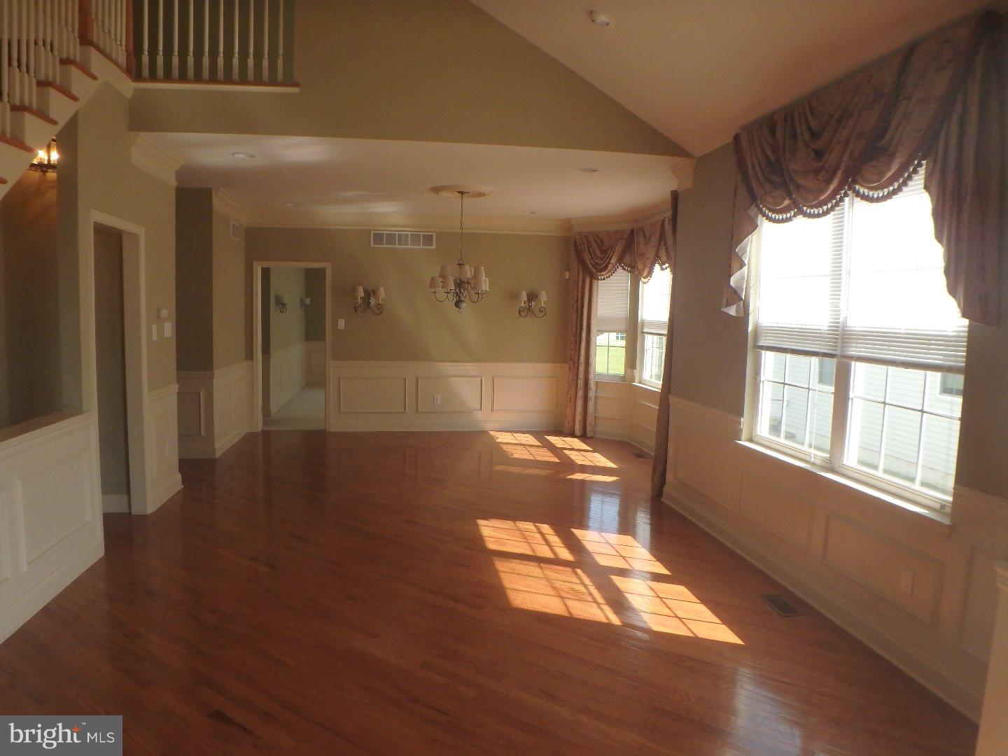 401 Hulnick Road Coatesville, PA 19320 - Photo 6 of 12 Living Room