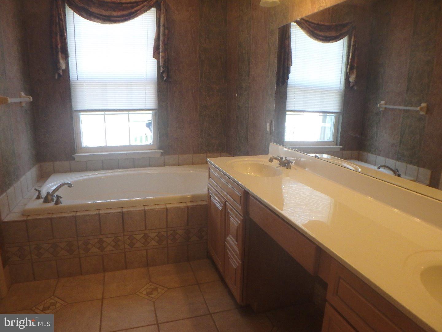 401 Hulnick Road Coatesville, PA 19320 - Photo 8 of 12 Master Bathroom