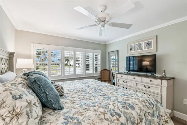 $2,300 | 8 Glencoe Place, Unit 107, Dunedin, FL 34698