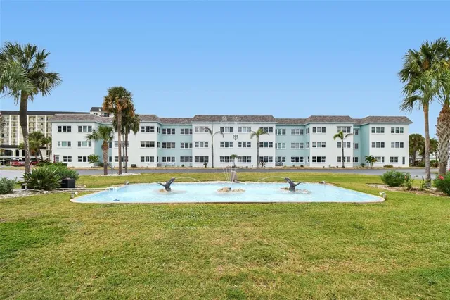 $2,500 | 8 Glencoe Place, Unit 107, Dunedin, FL 34698