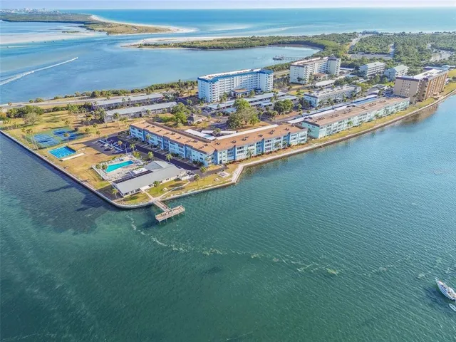 $2,500 | 8 Glencoe Place, Unit 107, Dunedin, FL 34698