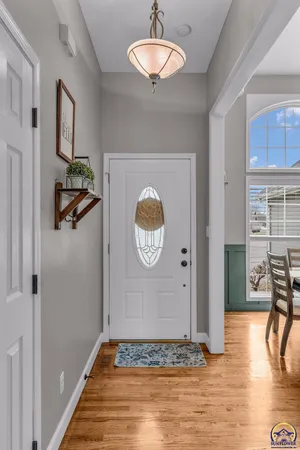 $335,000 | 506 Kennys Court, Rossville, KS 66533