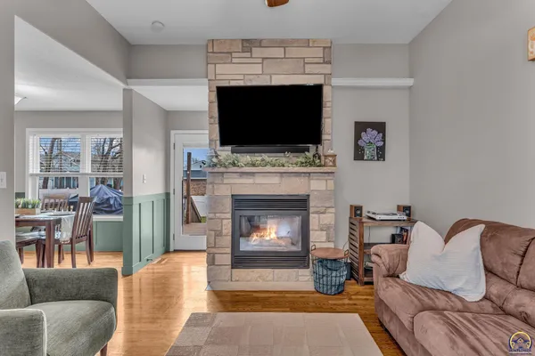 $335,000 | 506 Kennys Court, Rossville, KS 66533