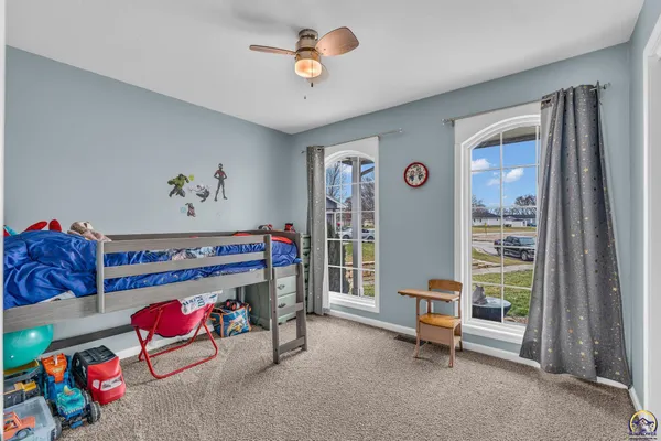 $335,000 | 506 Kennys Court, Rossville, KS 66533