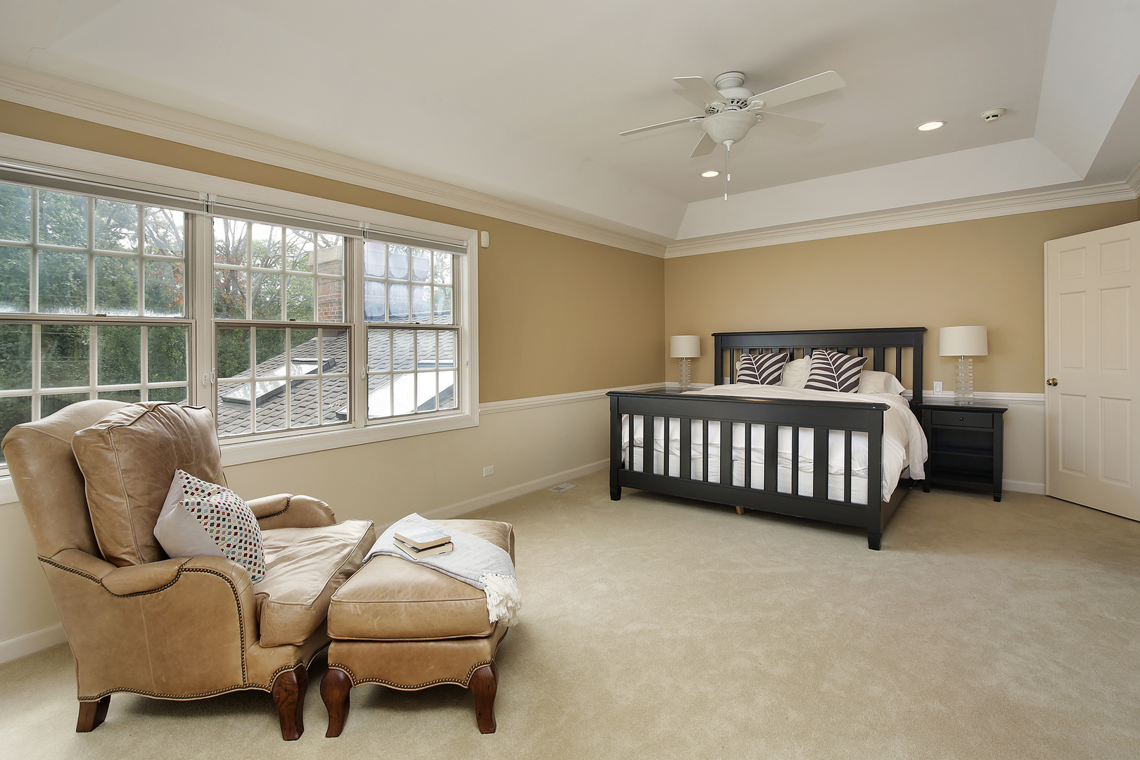 1565 South Ridge Road Lake Forest, IL 60045 - Photo 15 of 26 a bedroom with a bed and wooden floor