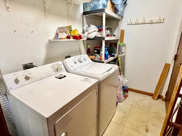 $214,900 | 7925 Paxton Avenue, Unit 3B, Tinley Park, IL 60477