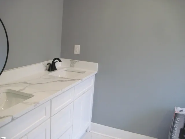 $450,000 | 204 Deer Trot Avenue, Belton, SC 29627