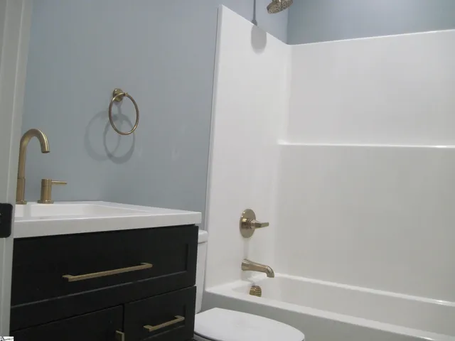 $450,000 | 204 Deer Trot Avenue, Belton, SC 29627