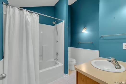 9380 Martin Road Clarence, NY 14032 - Photo 16 of 28