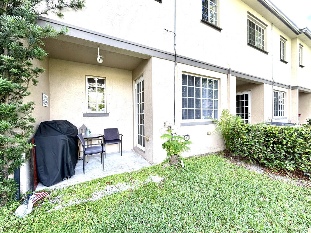 1205 Abaco Lane Riviera Beach, FL 33404 - Photo 24 of 24 24