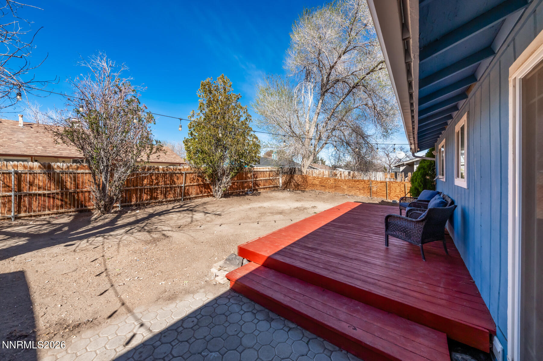 370 Maple Street Fernley, NV 89408 - Photo 23 of 32 a view of sitting area with seating space